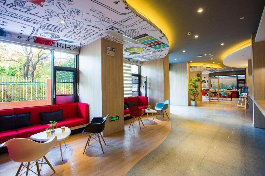 Ibis Kunming Beijing Rd Hotel Exterior foto