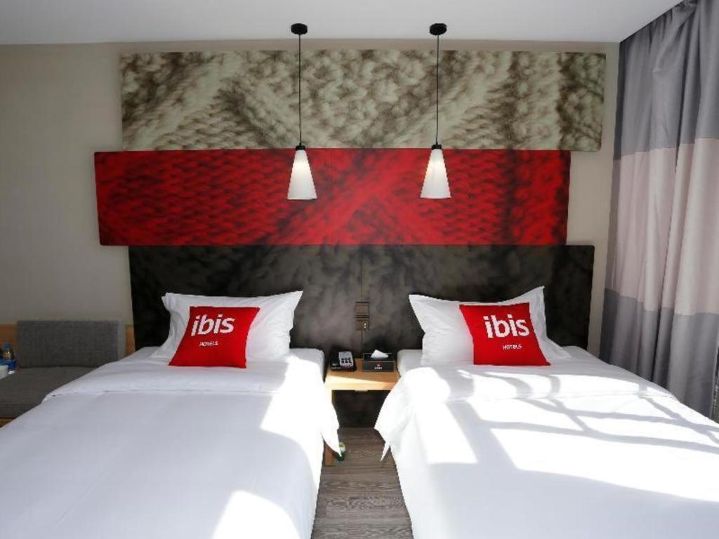 Ibis Kunming Beijing Rd Hotel Exterior foto